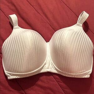 Playtex Nude T-Shirt Bra with Subtle Stripe Texture